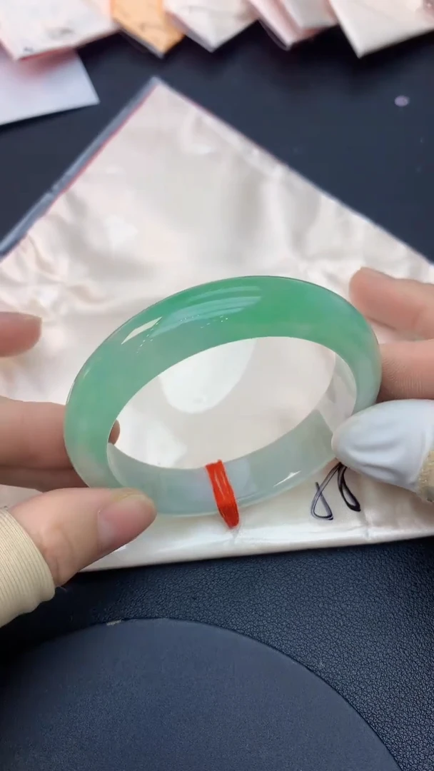 未镶嵌手镯翡翠0265772930