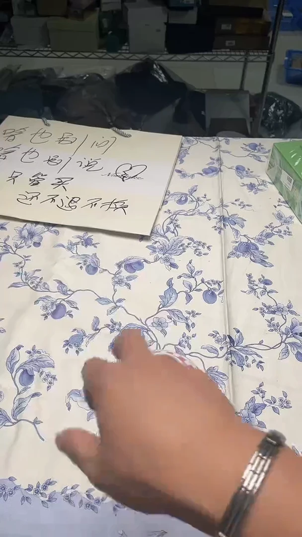 瓷片如图所示如图所示