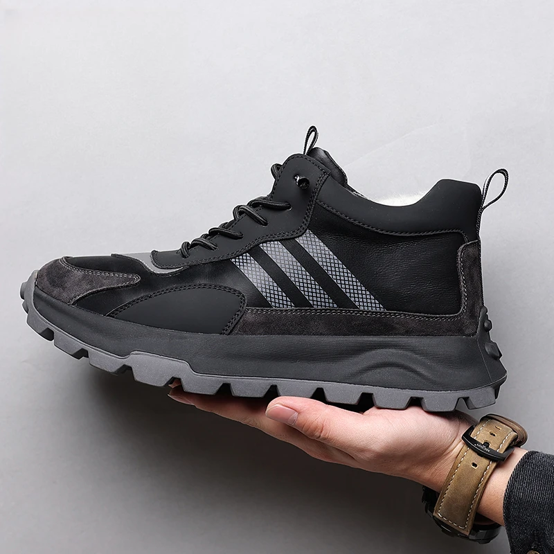 保暖搭子冬季男鞋户外休闲鞋加绒加厚男士棉皮鞋雪地靴男士棉鞋