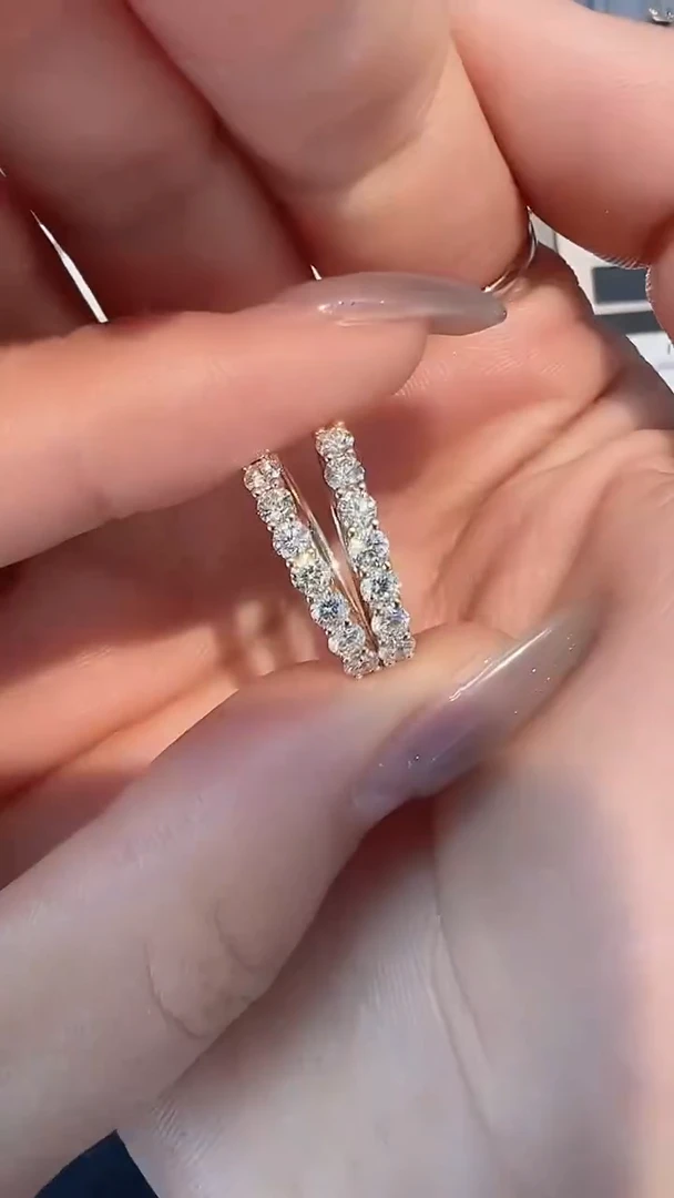 【闪购商品】钻石戒指/指环18K金镶嵌多样性发一