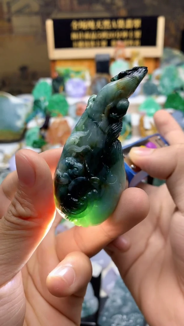 颈饰未镶嵌翡翠天然A货翡翠