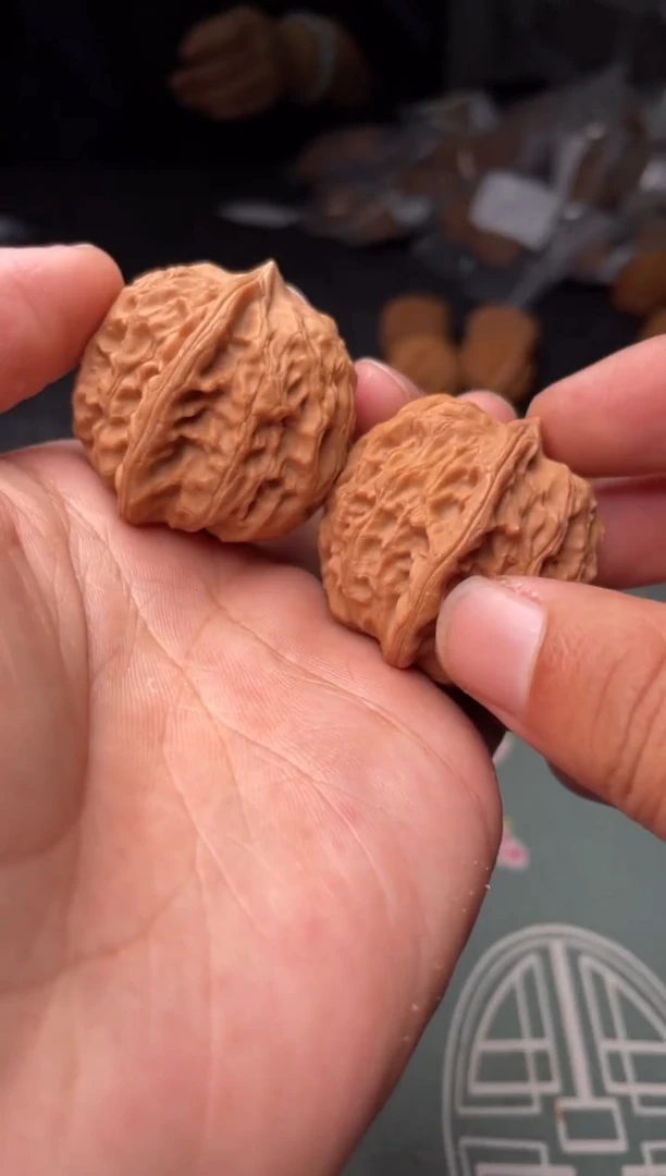 把件文玩核桃a75    龙脉     35尺