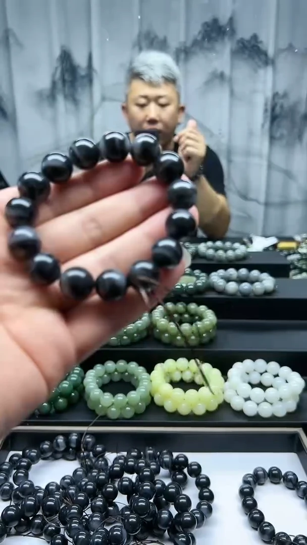 手串未镶嵌和田玉戈壁青花卡14纯天然拍一发一