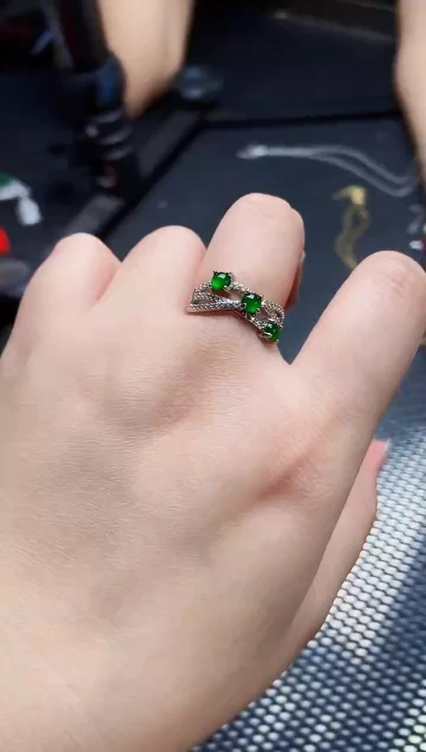 【闪购商品】翡翠戒指未镶嵌11111111