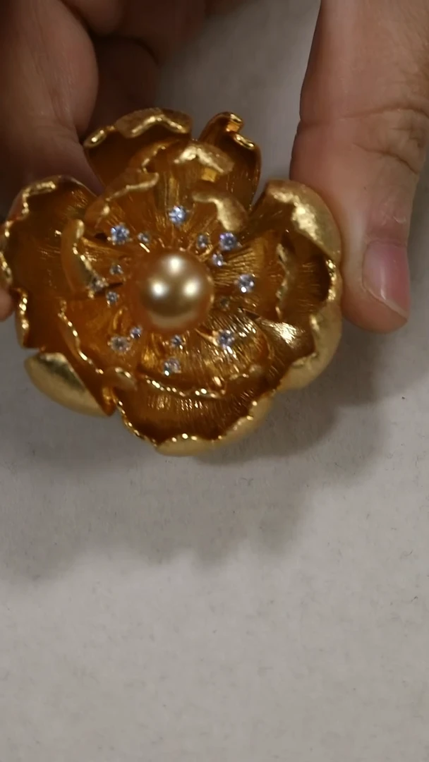 合金胸针海水珍珠海水金珠珍珠花花胸针