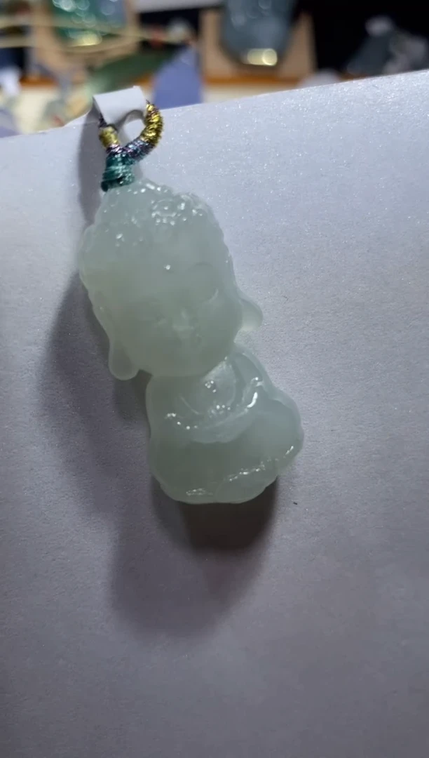 翡翠未镶嵌颈饰晴**妖阿弥宝宝佛