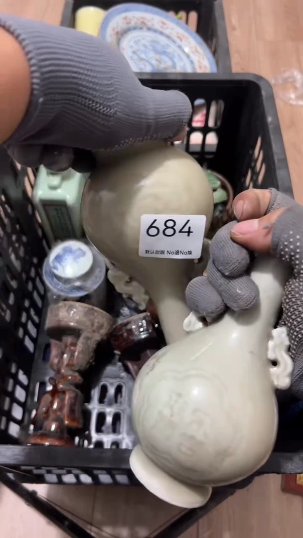 陶瓷钱*虎工艺品000684