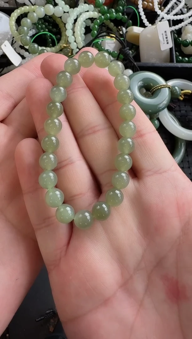 和田玉未镶嵌颈饰8mm葡萄肉