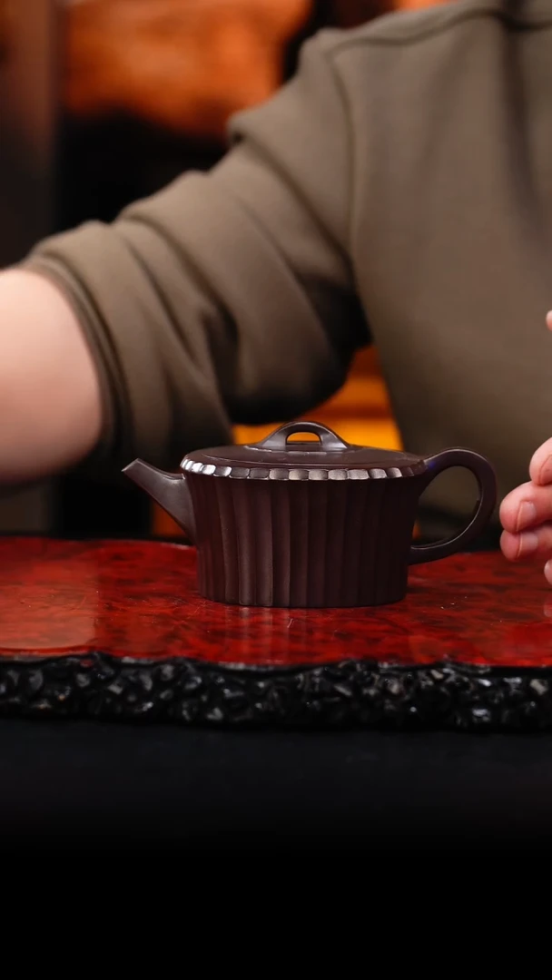 【闪购商品】紫砂茶壶40 菱花井栏,WHJ,百目紫泥