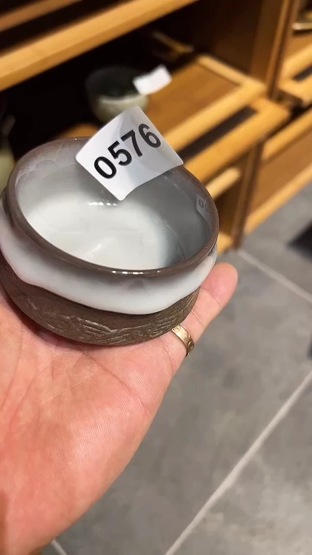 龙泉窑雪域江山主人杯0576