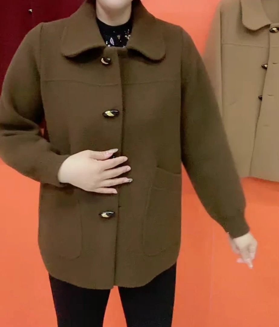 秋冬季新款毛呢翻领妈妈短款外套