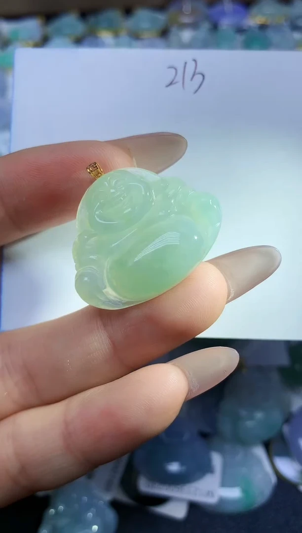 翡翠未镶嵌颈饰天然翡翠A货