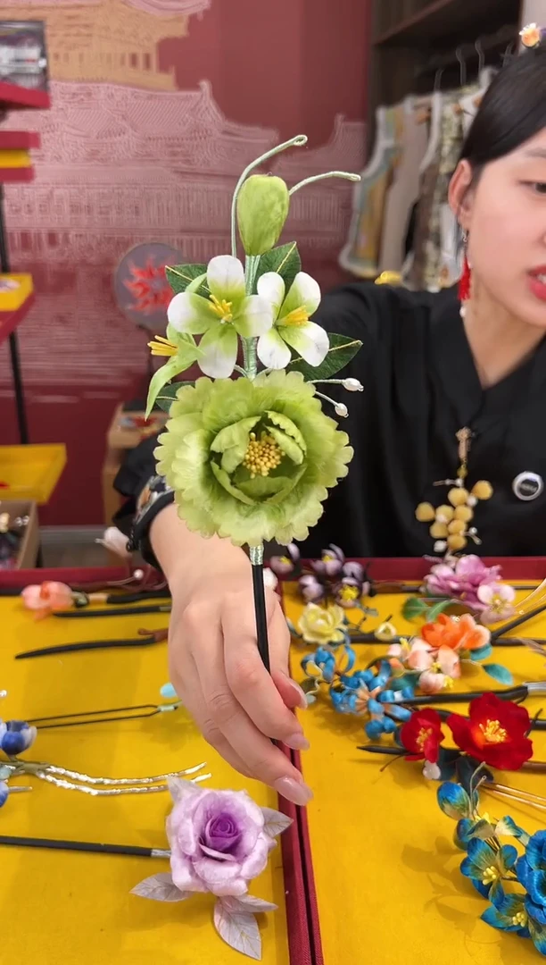 【闪购商品】刺绣非遗绒花（发饰）