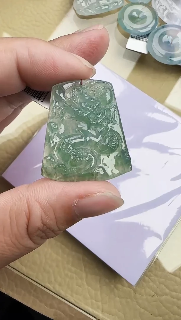 颈饰未镶嵌翡翠缅甸翡翠a货