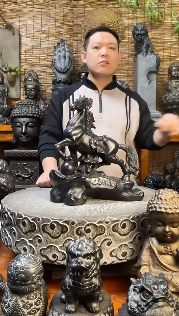 石材35马到功成天然青石雕刻
