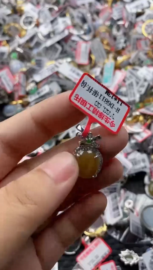 翡翠戒指银S925镶嵌4444    7