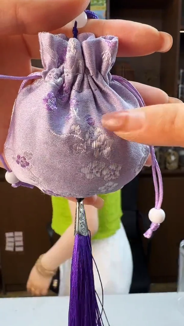 沉香香囊沉香勾丝香包白奇静静沉香甄选多样性发一