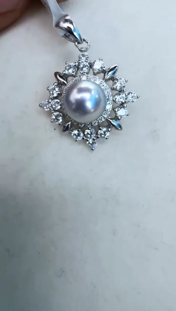 【闪购商品】海水珍珠颈饰银S925镶嵌吊坠