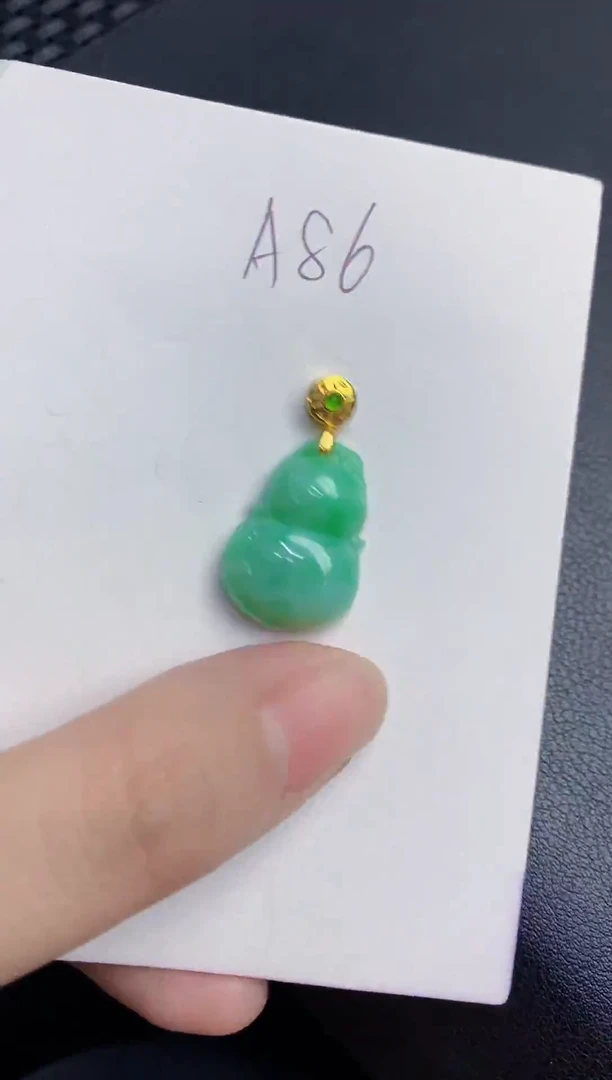 颈饰未镶嵌翡翠天然翡翠缅甸A货