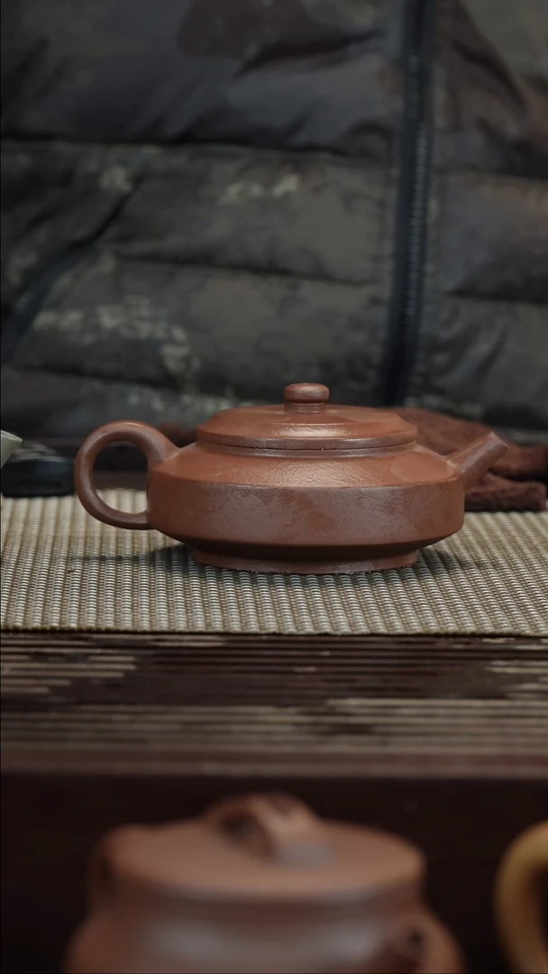 【闪购商品】紫砂茶壶紫泥周盘150CC半手工