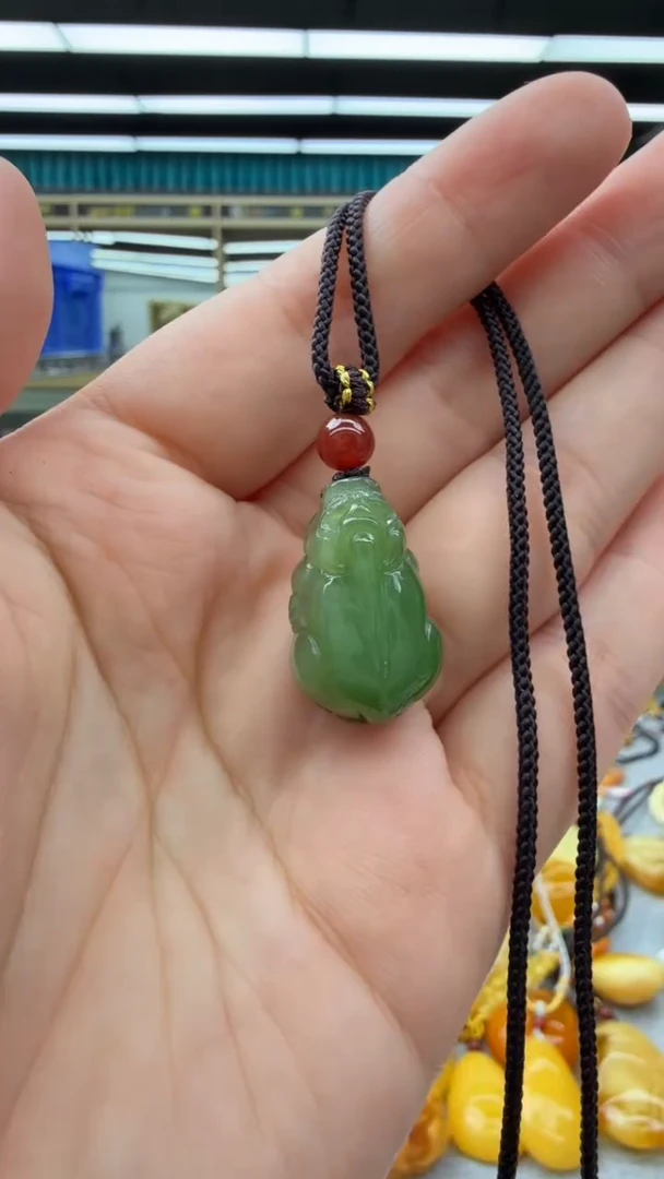 和田玉未镶嵌颈饰13秒拍号  假一陪三