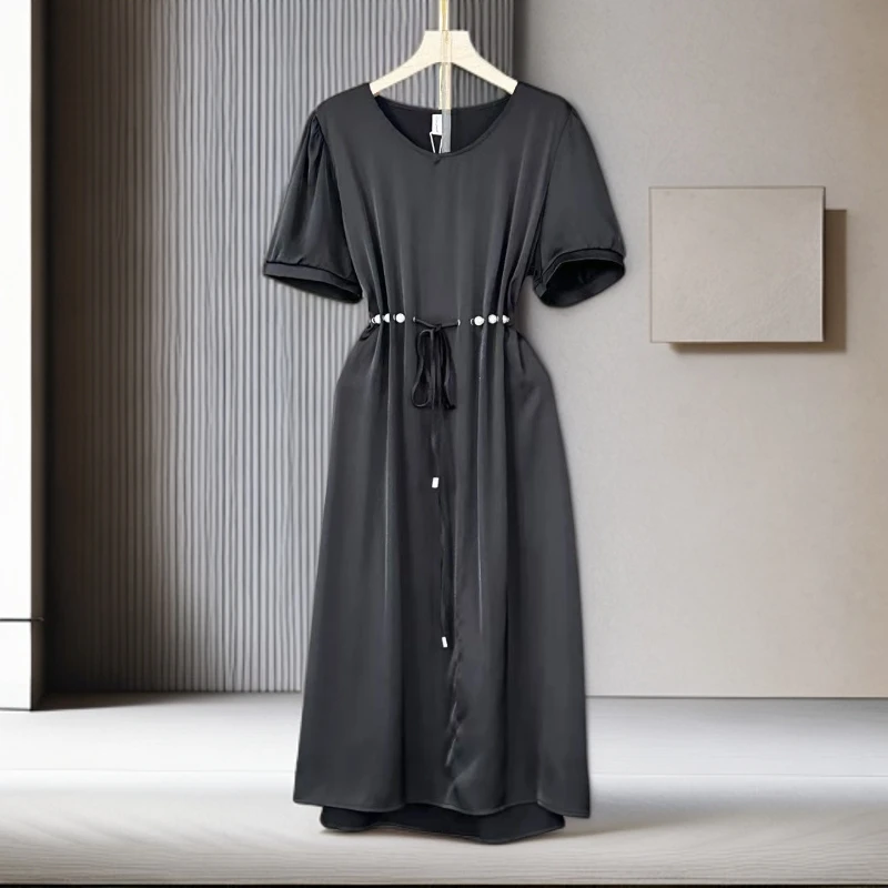 2025年气质休闲新款收腰百搭黑色新款减龄显瘦连衣裙054