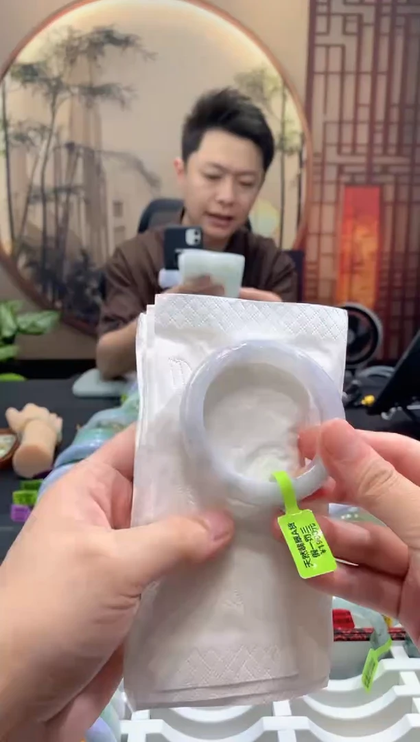 未镶嵌手镯翡翠000070855