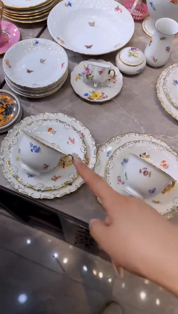 无灿*米多家中古美物如图所示22