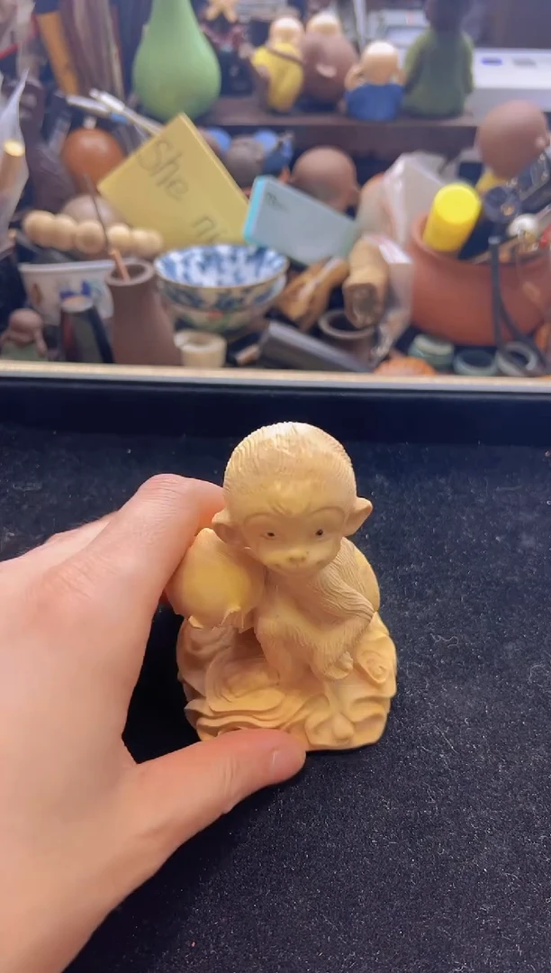 乌木类架子848小叶黄杨大号猴子献桃摆件