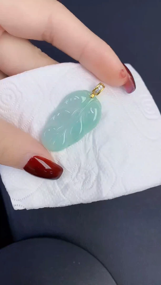 颈饰未镶嵌翡翠缅甸天然翡翠A货