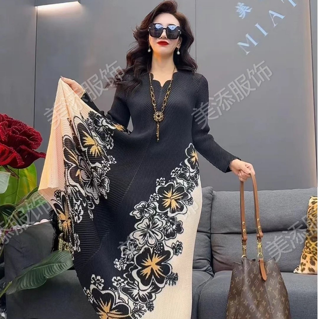 【美添】法式慵懒风连衣裙 V型花瓣领  定位花拼色A版 宽松大摆裙