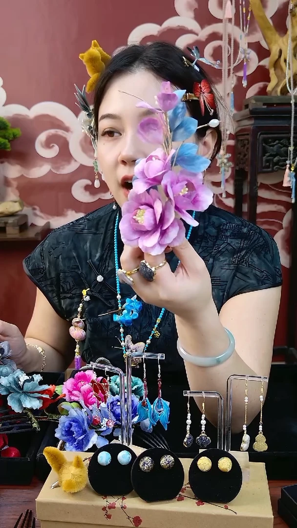 刺绣纯手工非遗绒花