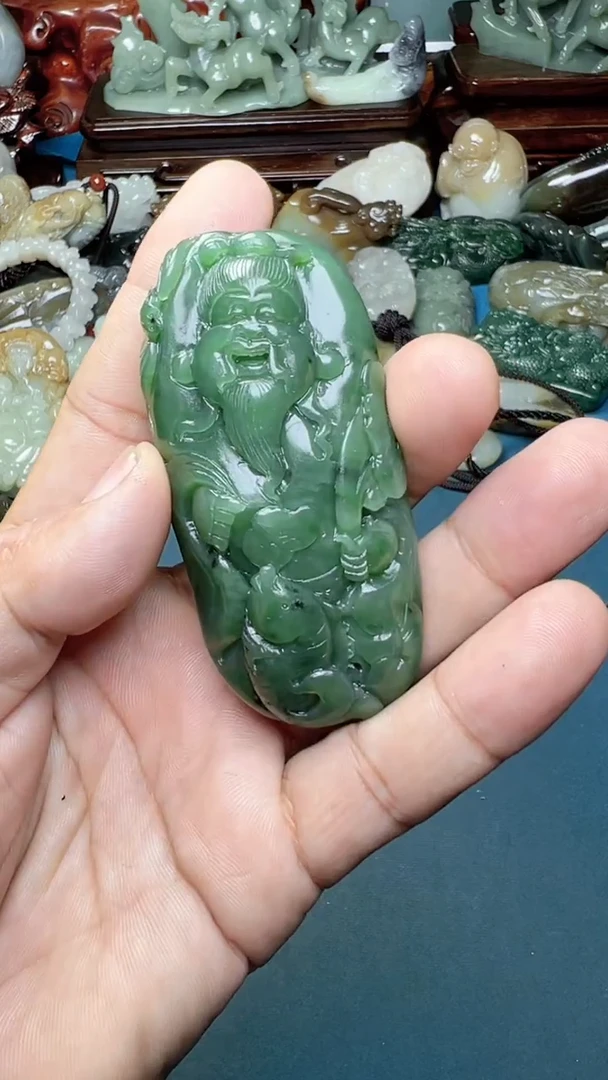 未镶嵌和田玉把件-