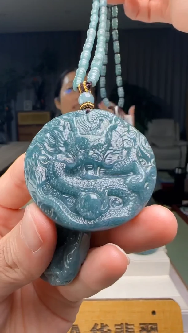 【闪购商品】翡翠吊坠(赠链)未镶嵌多样性发一@@60B7J03913
