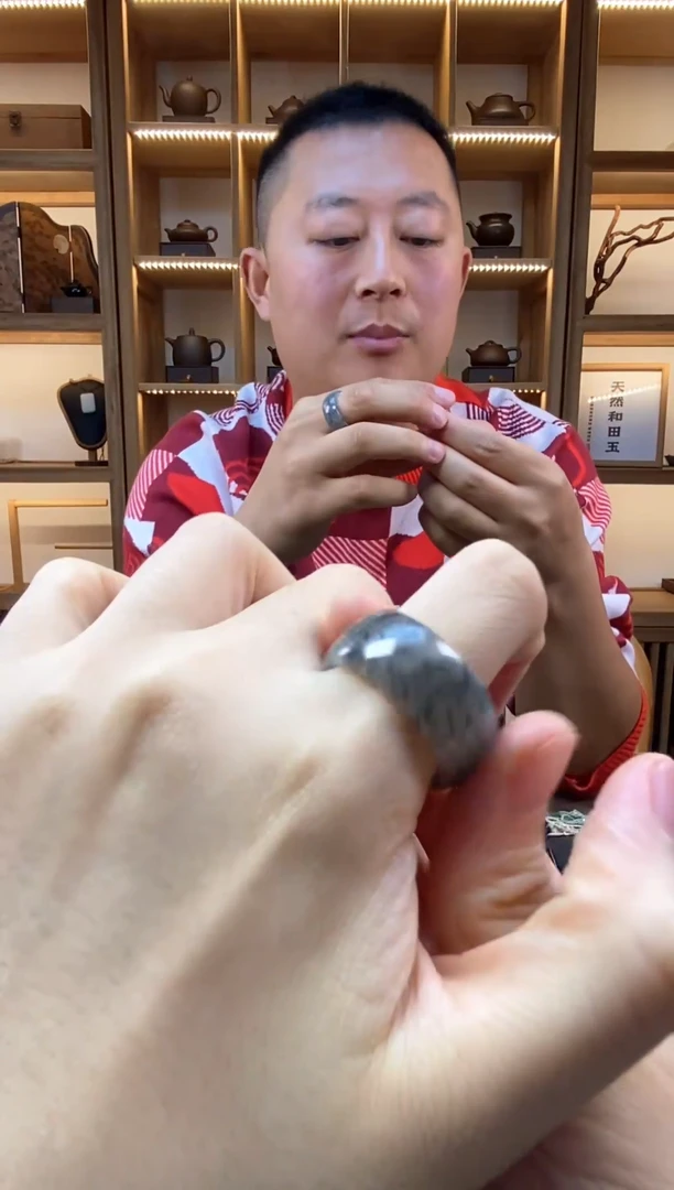 颈饰未镶嵌和田玉和田玉吊坠