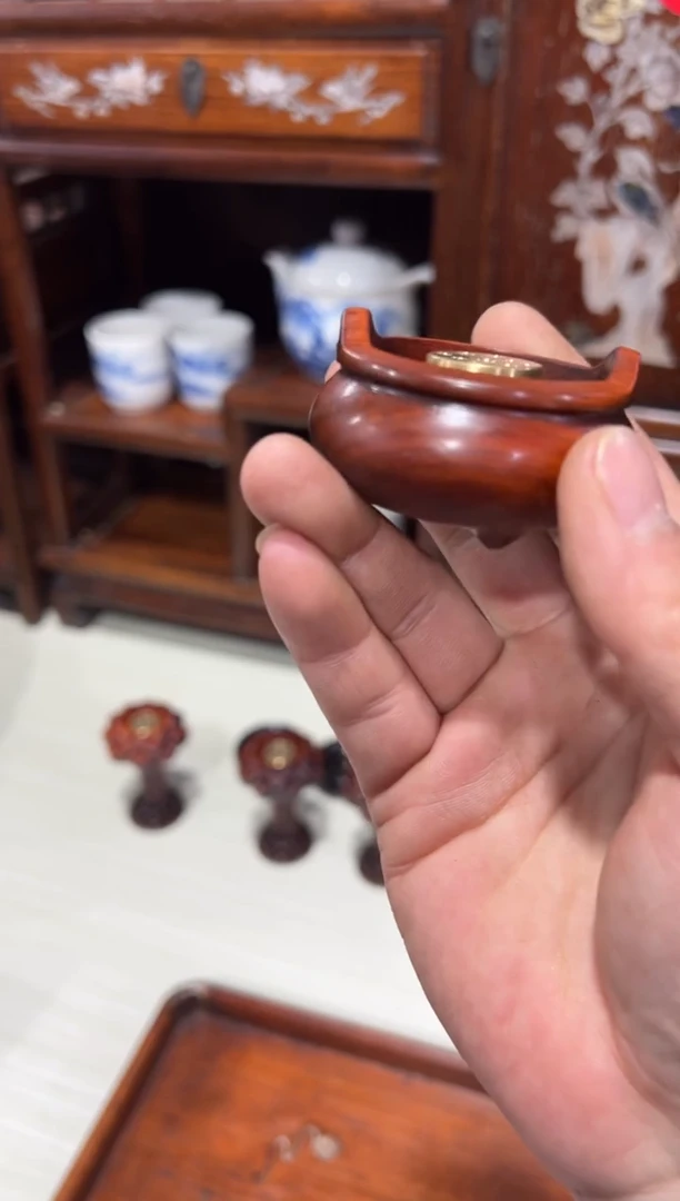 木木犀牛角紫檀香插底座