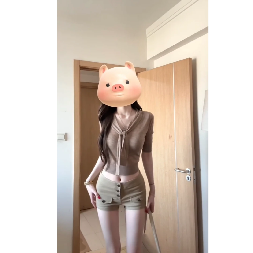 纯欲气质绑带V领短袖针织衫女2025夏季新款修身显瘦短裤两件套装