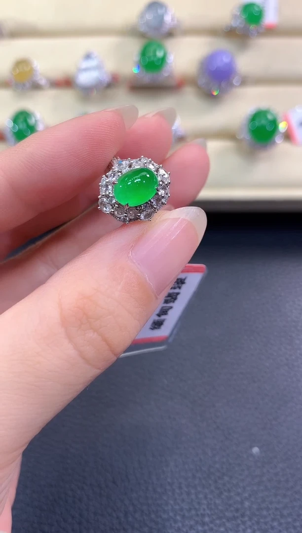 翡翠戒指18K金镶嵌春日珠宝 B148