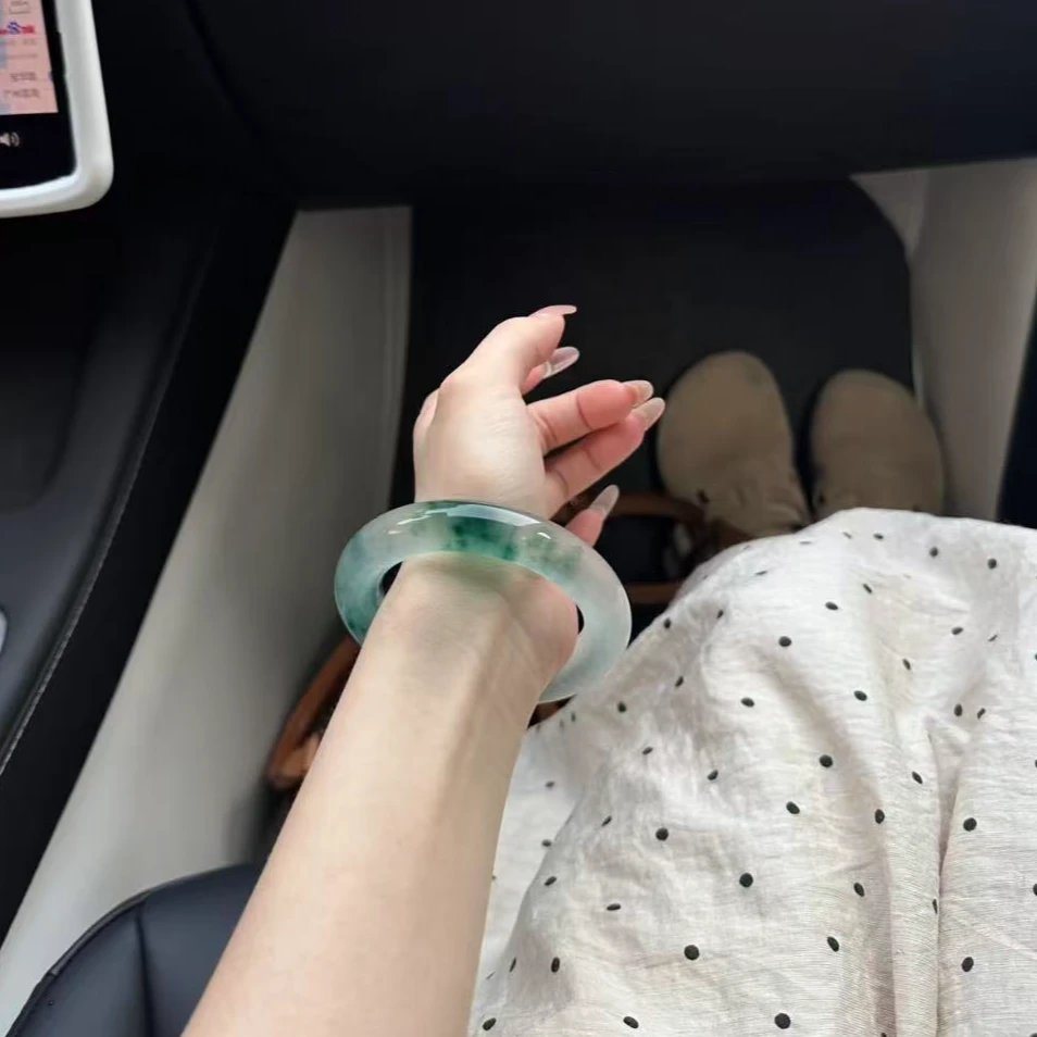 非洲翠高冰绿花手镯冰种飘花手镯女款镯子