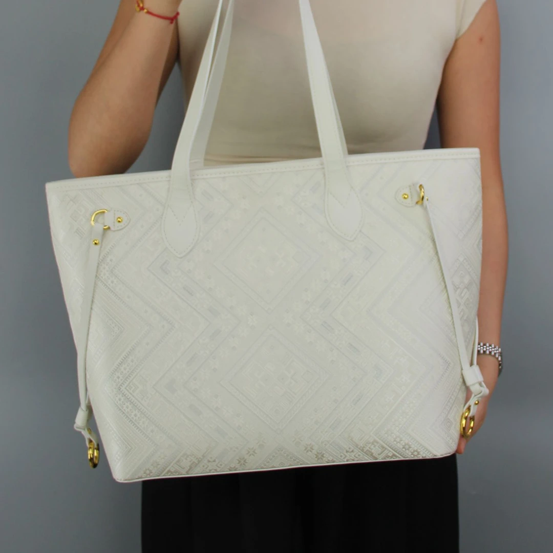 妈咪包爆款新款高级感洋气经典款白色编织单肩肩包