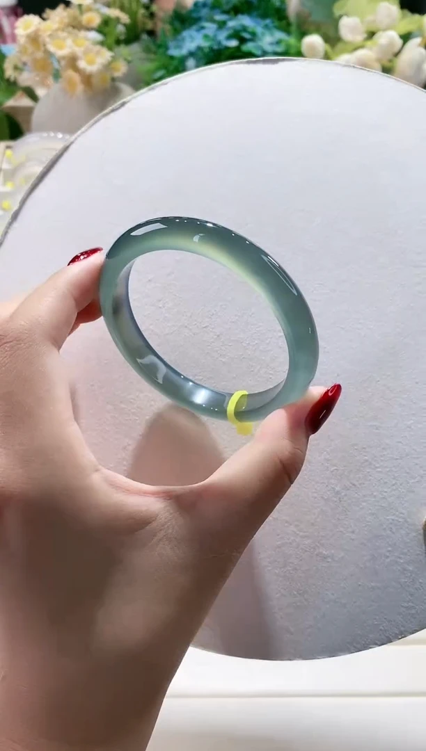 玛瑙/玉髓手镯未镶嵌3-58