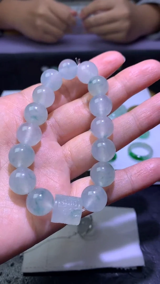 未镶嵌定制翡翠姚****?毛货