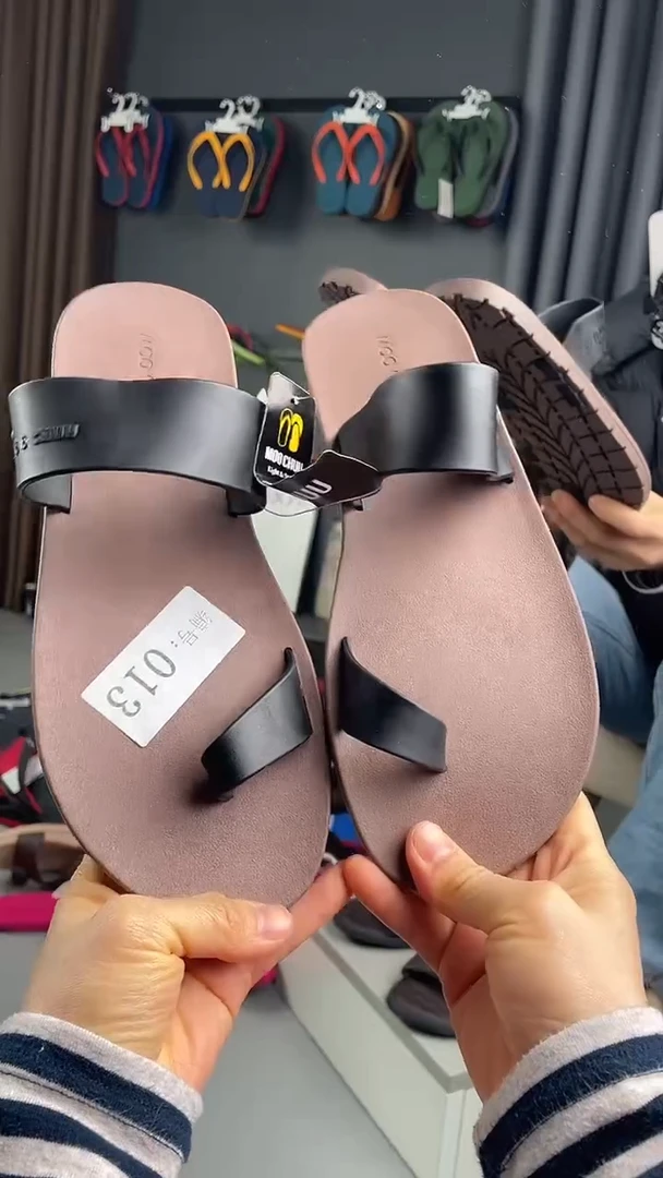 PVC-编号013-断码拖鞋（适合运动鞋42码）