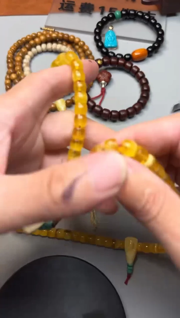 【闪购商品】蜜蜡颈饰未镶嵌精品文玩蜜蜡脖挂