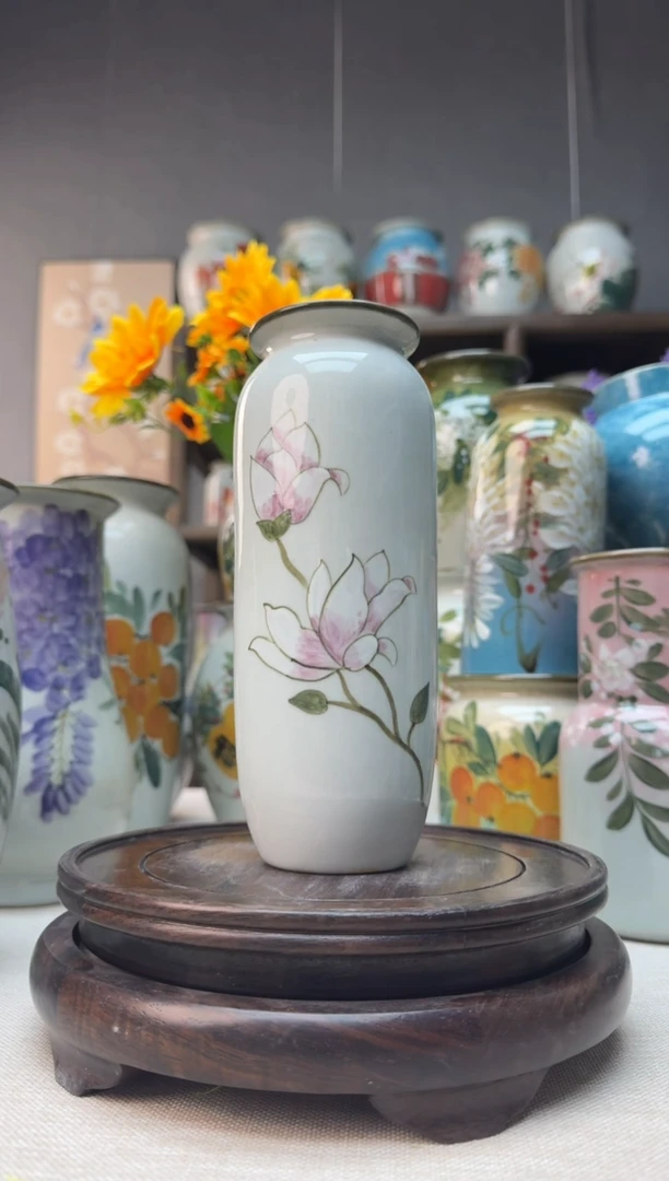 【闪购商品】瓶景德镇手绘陶瓷花瓶底部无孔高19口5左右