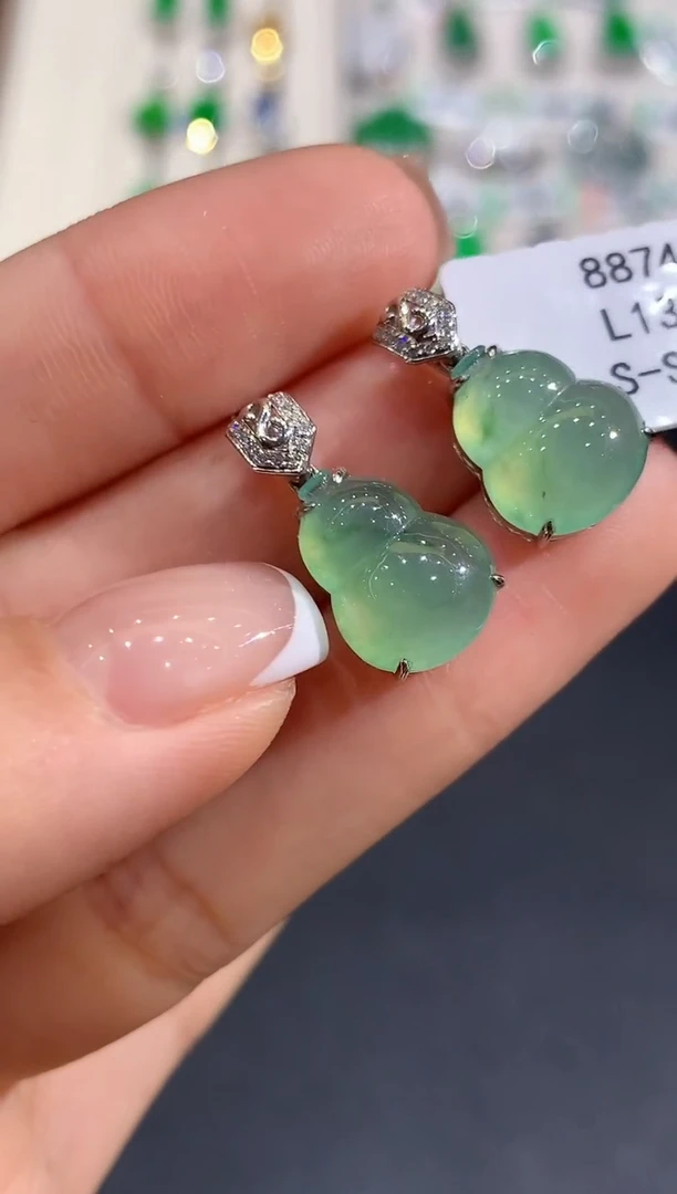 翡翠18K金镶嵌吊坠(不含链)L1321多样性发其一