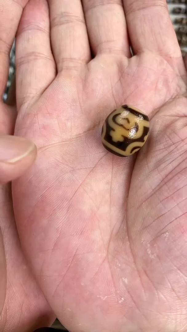 未镶嵌玛瑙/玉髓珠宝奇石梵藏宝瓶达洛