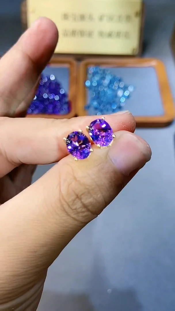 【闪购商品】紫晶耳饰银S925镶嵌3445