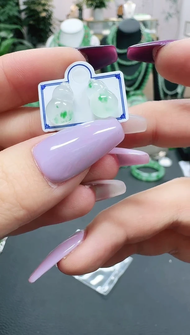 未镶嵌1石英质玉（非洲翠）薇****呀/9960