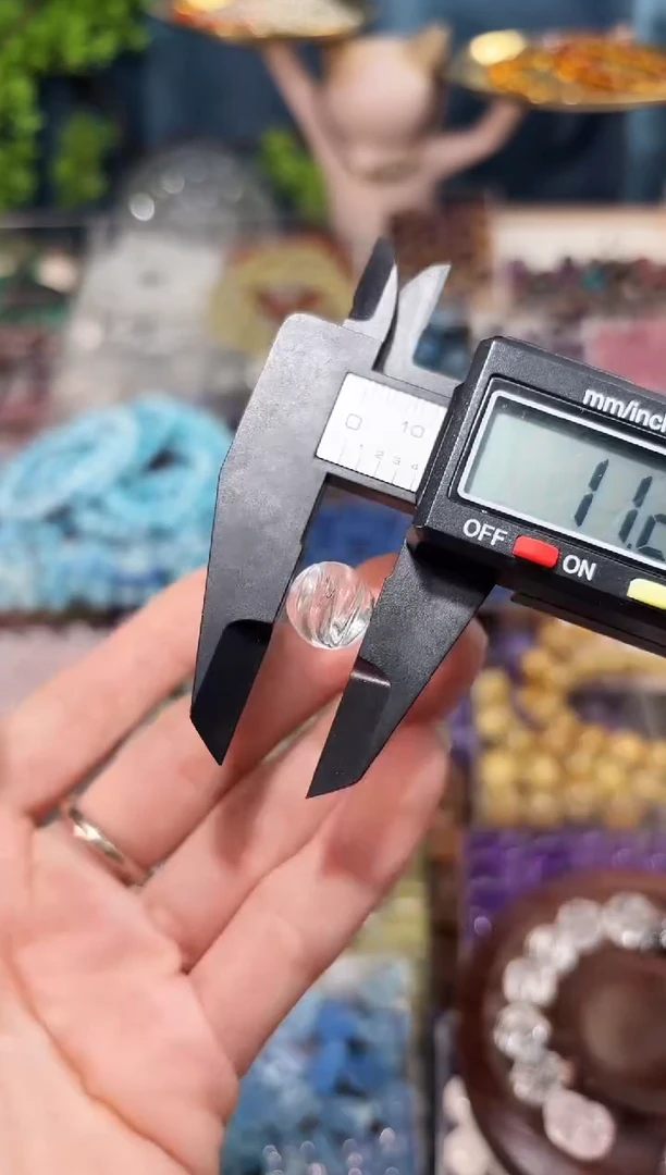 【闪购商品】水晶手串未镶嵌白水晶扭转珠一颗约卡11